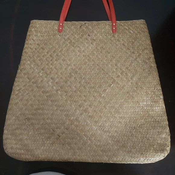 Kate Spade RARE NWT 57/100 made. Pink Butterflies Woven Straw Tote. - Picture 8 of 10